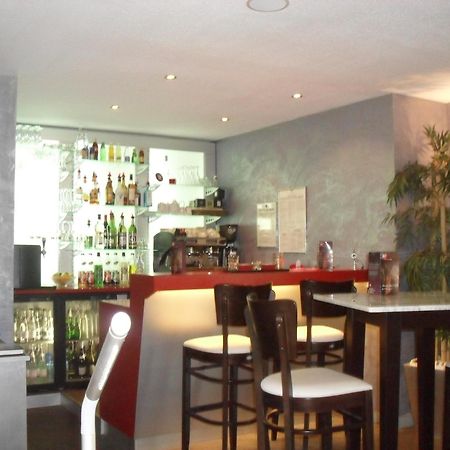 Hotel Evan 렘프데스수르알라그넌 외부 사진