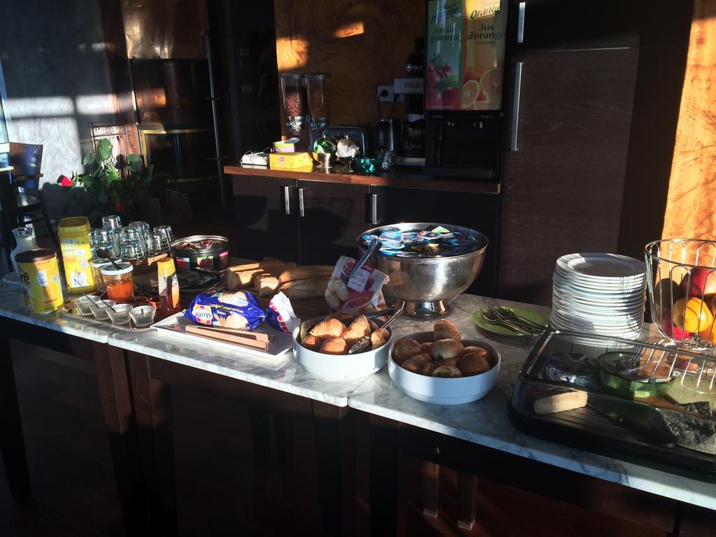 Hotel Evan 렘프데스수르알라그넌 외부 사진