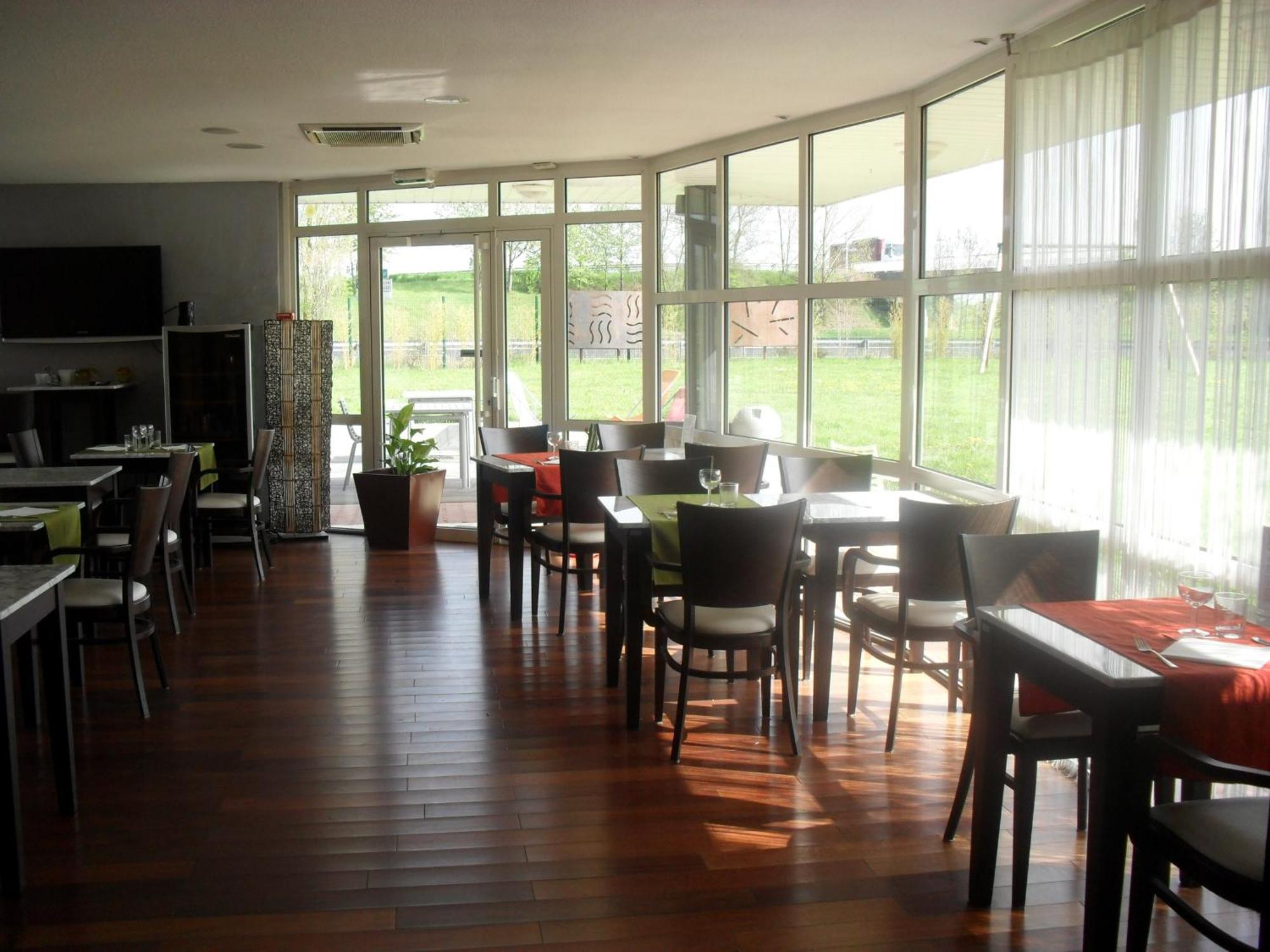 Hotel Evan 렘프데스수르알라그넌 외부 사진